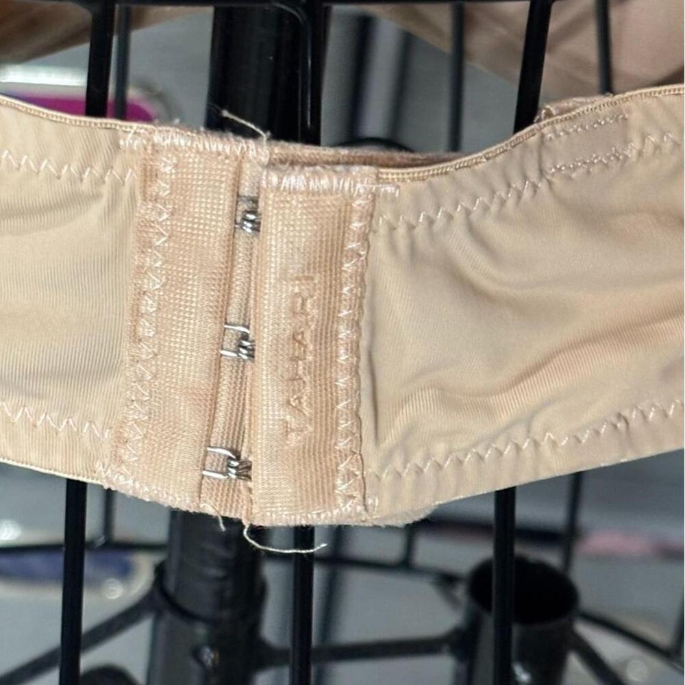 Tahari Beige Nude T-Shirt Strapless Bra, Size 36C - Picture 3 of 6